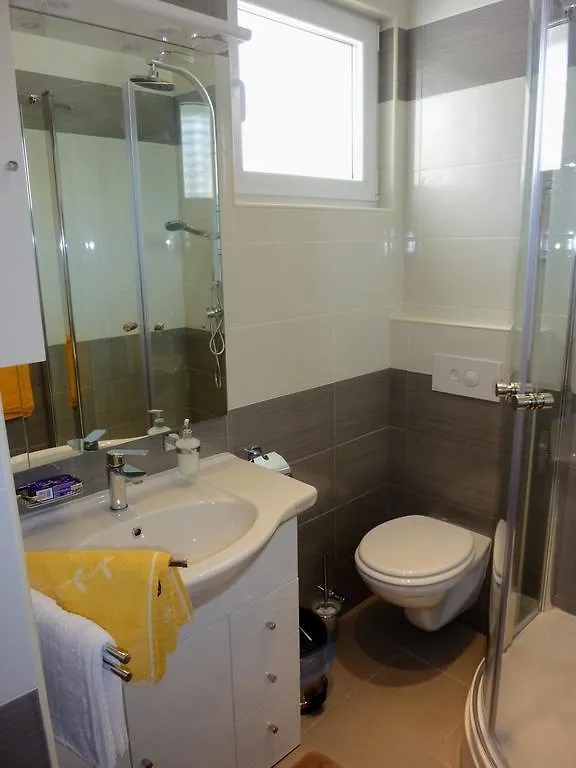 Guest House Mireja Ραμπ